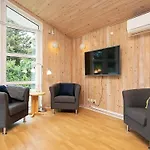 12 Person Holiday Home In Vaeggerlose-By Traum