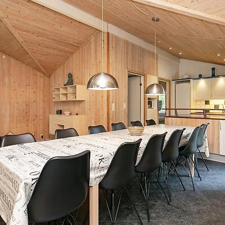 Feriehus 4 Star In Vaeggerlose